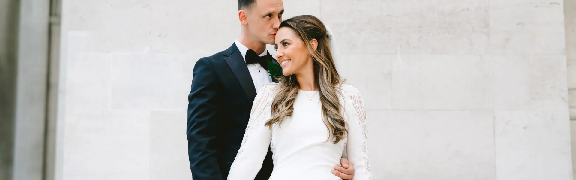 5 Best Wedding Photographers in Manchester - Find imagery matching your celebration style