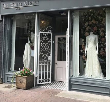 5 Best Bridal Boutiques in Manchester - Explore wedding dresses matching your vision