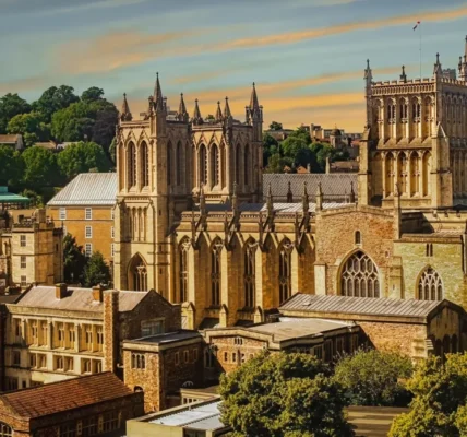 5 Best Corporate Law Firms in Manchester - Explore advice for business growth transactions