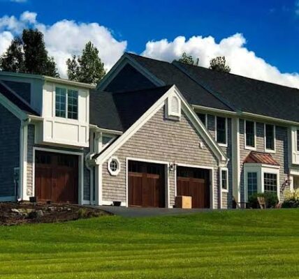 5 Best Roofers in Rochester - Explore dependable roof repairs and full replacements