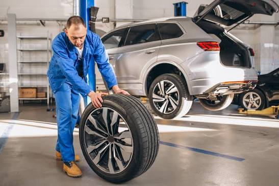 5 Best Performance Tyre Specialists in Manchester - Find tyres matching your driving requirements